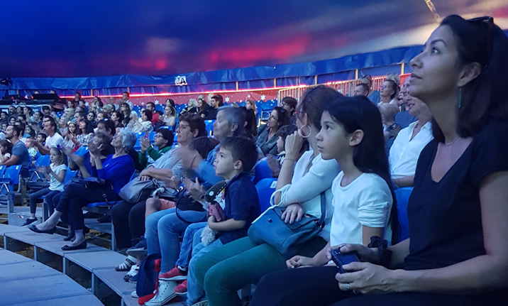 Festival international du Cirque de Corse, un dimanche tout en magie, qui a ravi les petits comme les grands Festival international du Cirque de Corse, un dimanche tout en magie, qui a ravi les petits comme les grands