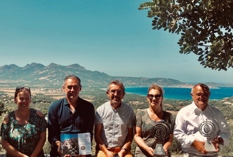 Campà Inseme I : Label Alloghiu è Benistà Campà Inseme I : Label Alloghiu è Benistà