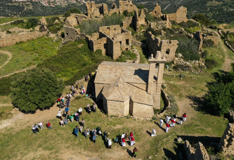 Célébration de la messe à Oci le 2 mai 2022 Célébration de la messe à Oci le 2 mai 2022