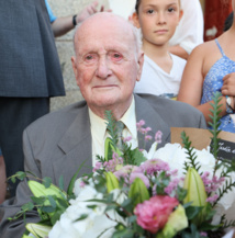 Centenaire du Colonel Pierre Neuville sur la place du village, le 3 septembre 2022