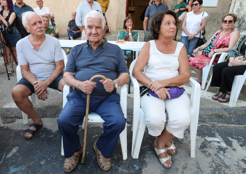 Centenaire du Colonel Pierre Neuville sur la place du village, le 3 septembre 2022